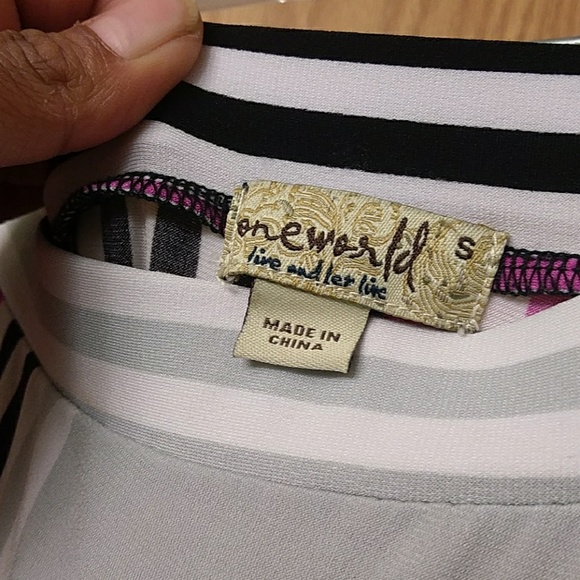 One world asymmetrical skirt - Picture 6 of 6